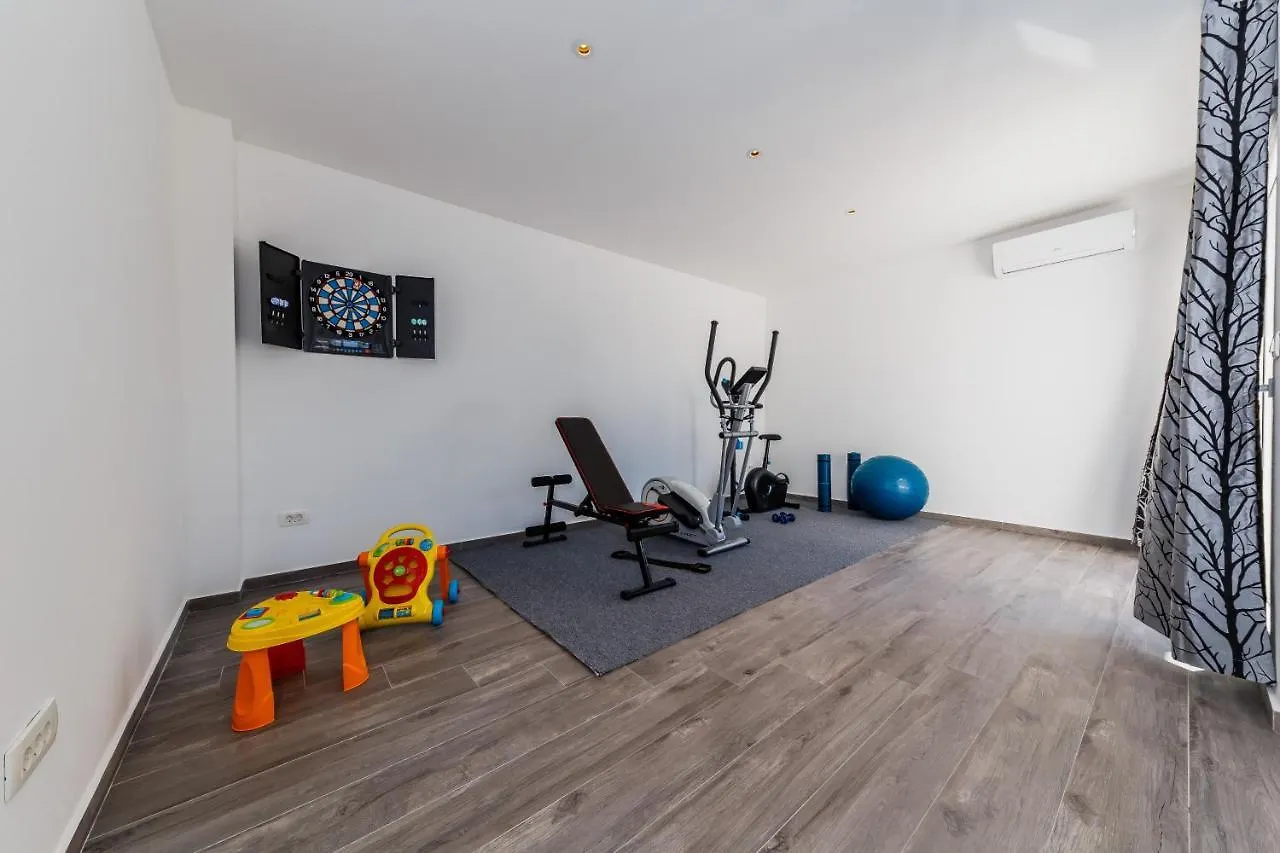 Villa Vila Morena Kastela Croatia